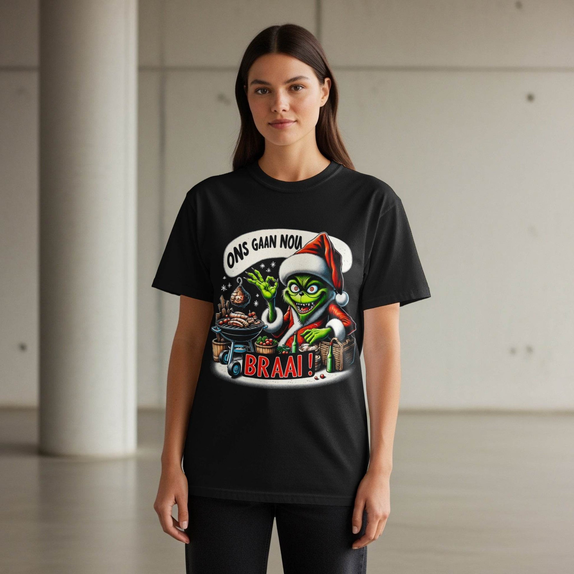 Christmas Grinch Ons Gaan Nou Braai Halftoned T-Shirt Design - halftone PNG for T-shirts – Sue Opperman Halftones
